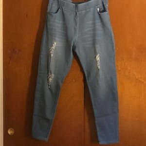 Distressed Stretch Jeans